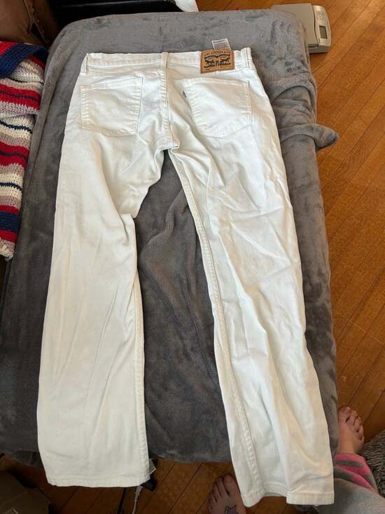 Levi’s white jeans size 32/30 - Picture 6 of 7